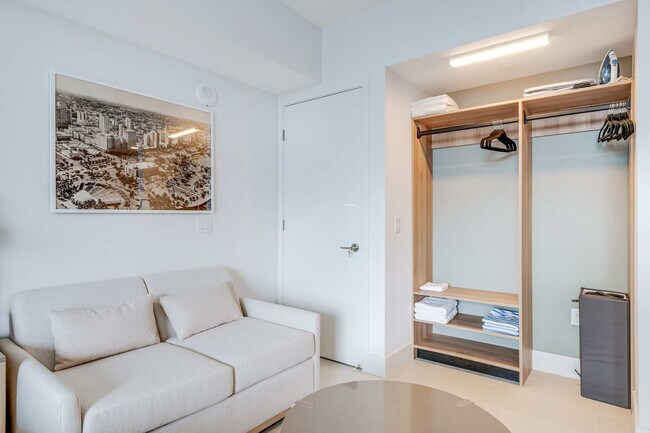 Foto del edificio - 159 NE 6th St