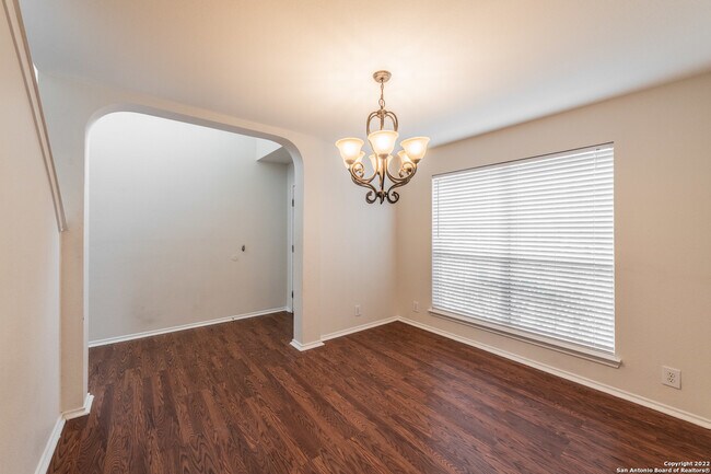 Foto del edificio - 1262 Lion Forest