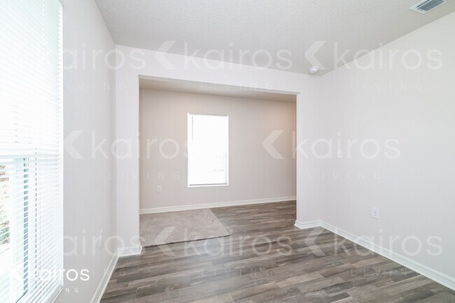 Building Photo - 1405 Kissimmee Ct.