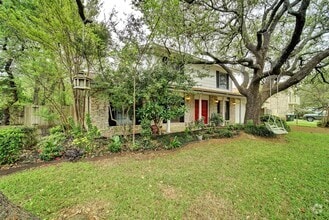 Building Photo - 10509 Doering Ln