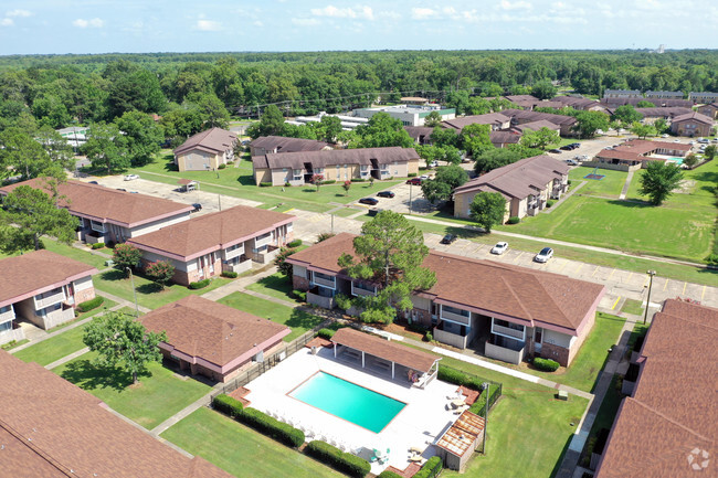 Aerial - Town & Country Apartment Homes