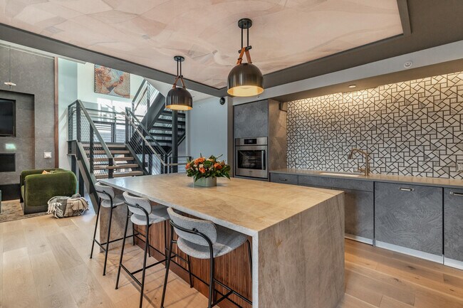 Foto del edificio - 28 Exeter St