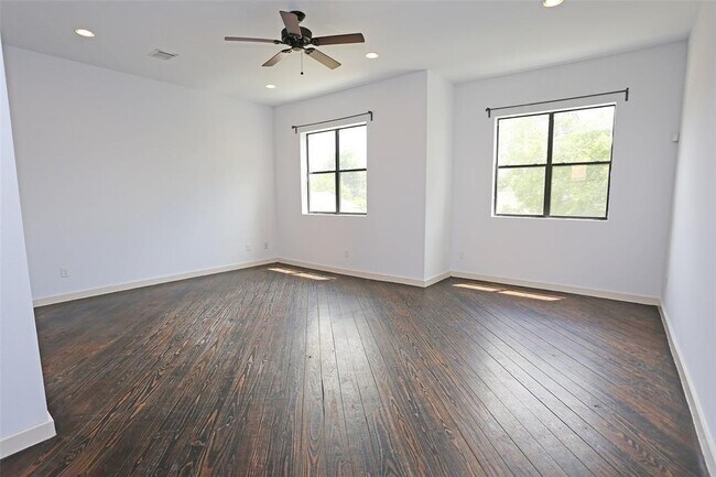Foto del edificio - 4104 McKinney St