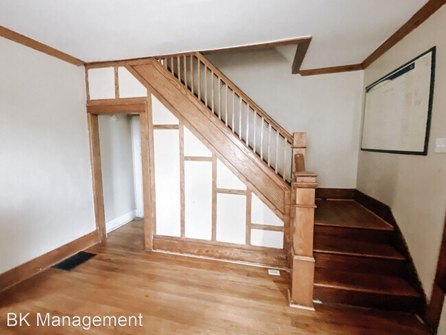 Building Photo - 3 br, 2 bath House - 275 Littleton St