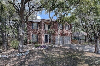 Building Photo - 1708 Woods Blvd