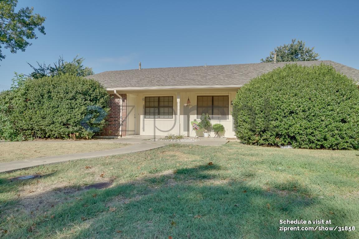 Foto principal - 3805 Yellowstone Pl