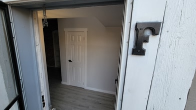 Building Photo - 109 N Kimball Ave