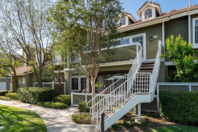 Foto del edificio - 16510 Stonehaven Ct