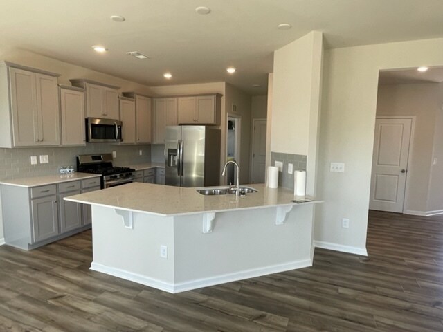Foto del edificio - Elegant 4-Bedroom, 3.5-Bath Home with Spac...