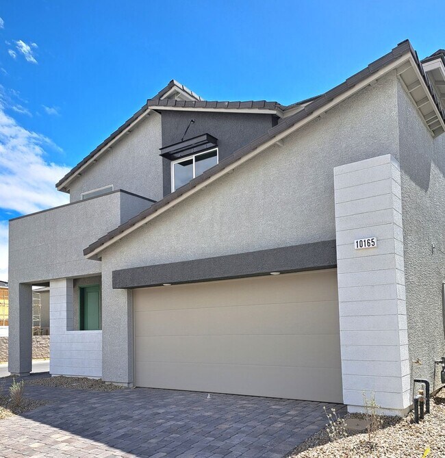 Building Photo - Talus @ Kyle Pointe: 5 Bedroom New Build a...