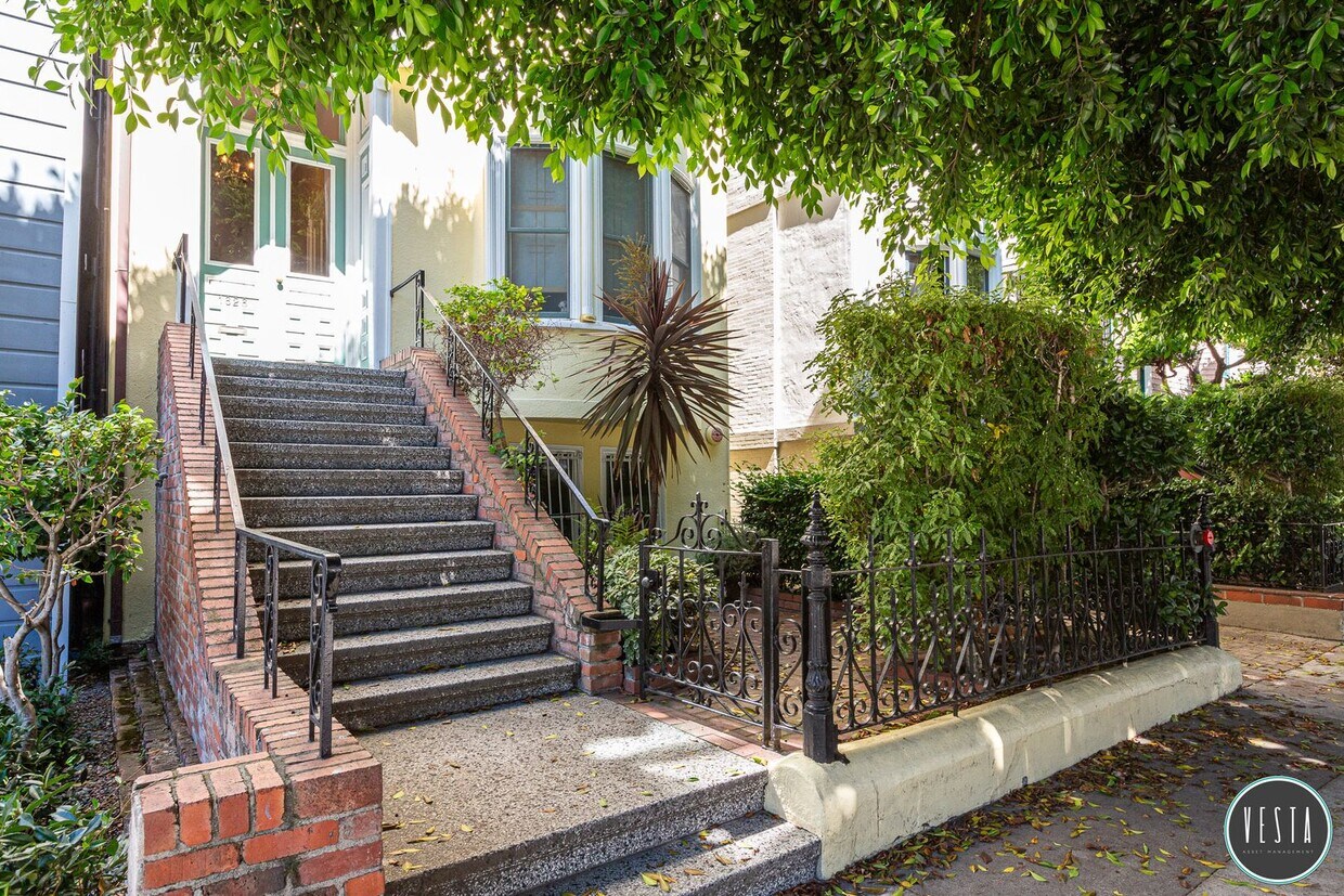 Primary Photo - ELEGANTLY REMODELED PACIFIC HEIGHTS GEM WI...
