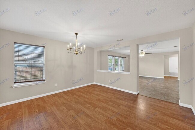 Foto del edificio - 9133 Sun Haven Way
