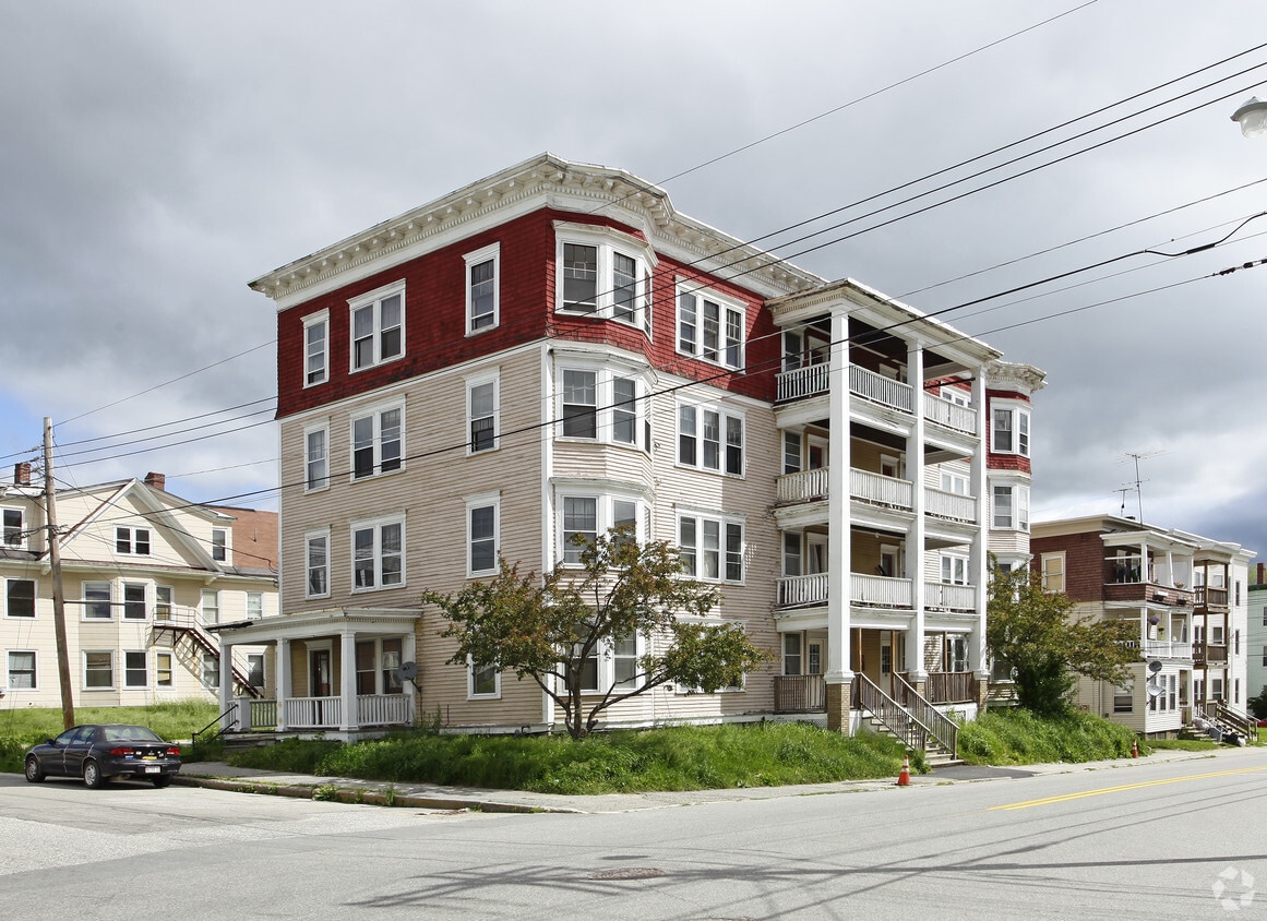 Primary Photo - 84 Walnut St