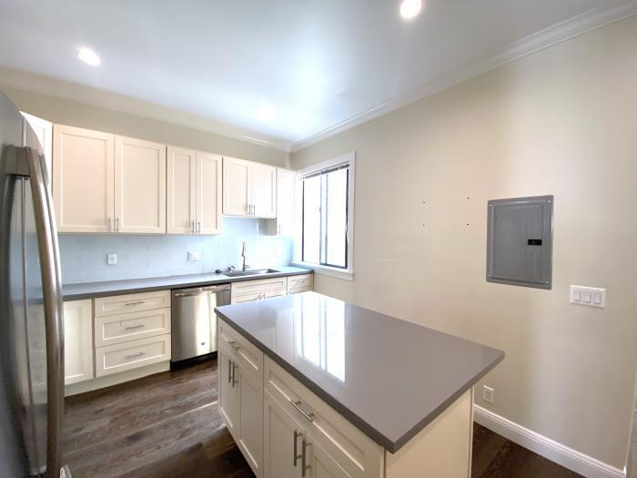 Primary Photo - 3 bedroom in San Francisco CA 94133