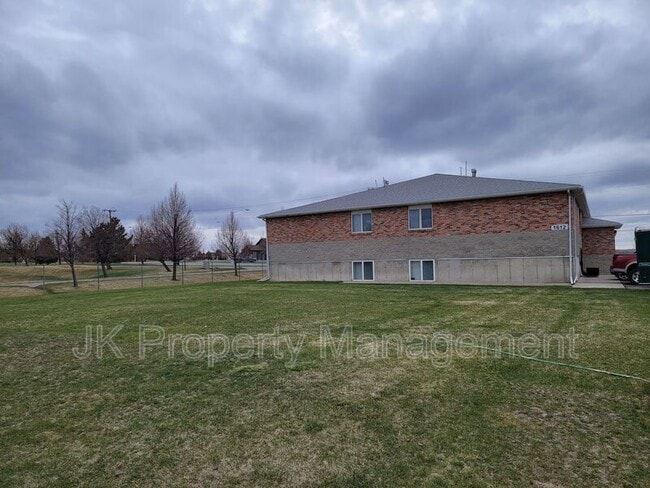 Building Photo - 1612 Sand Ct
