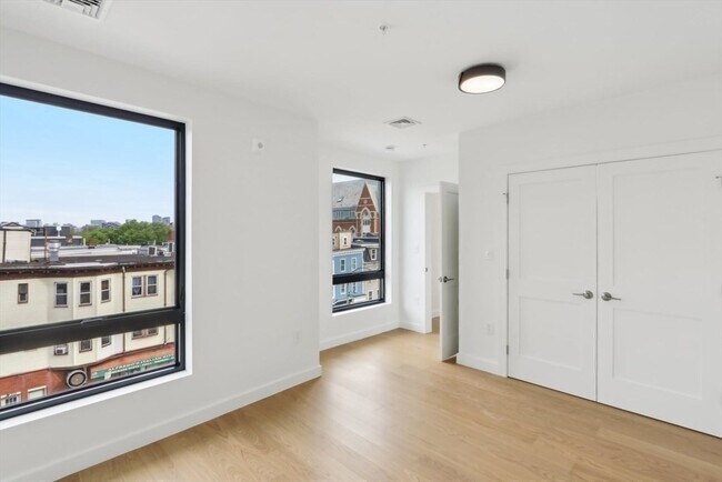 Foto del edificio - 256 Dorchester St