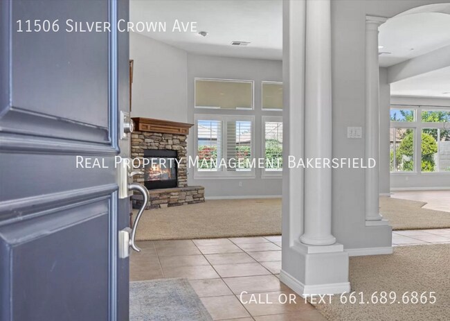Foto del edificio - 11506 Silver Crown Ave