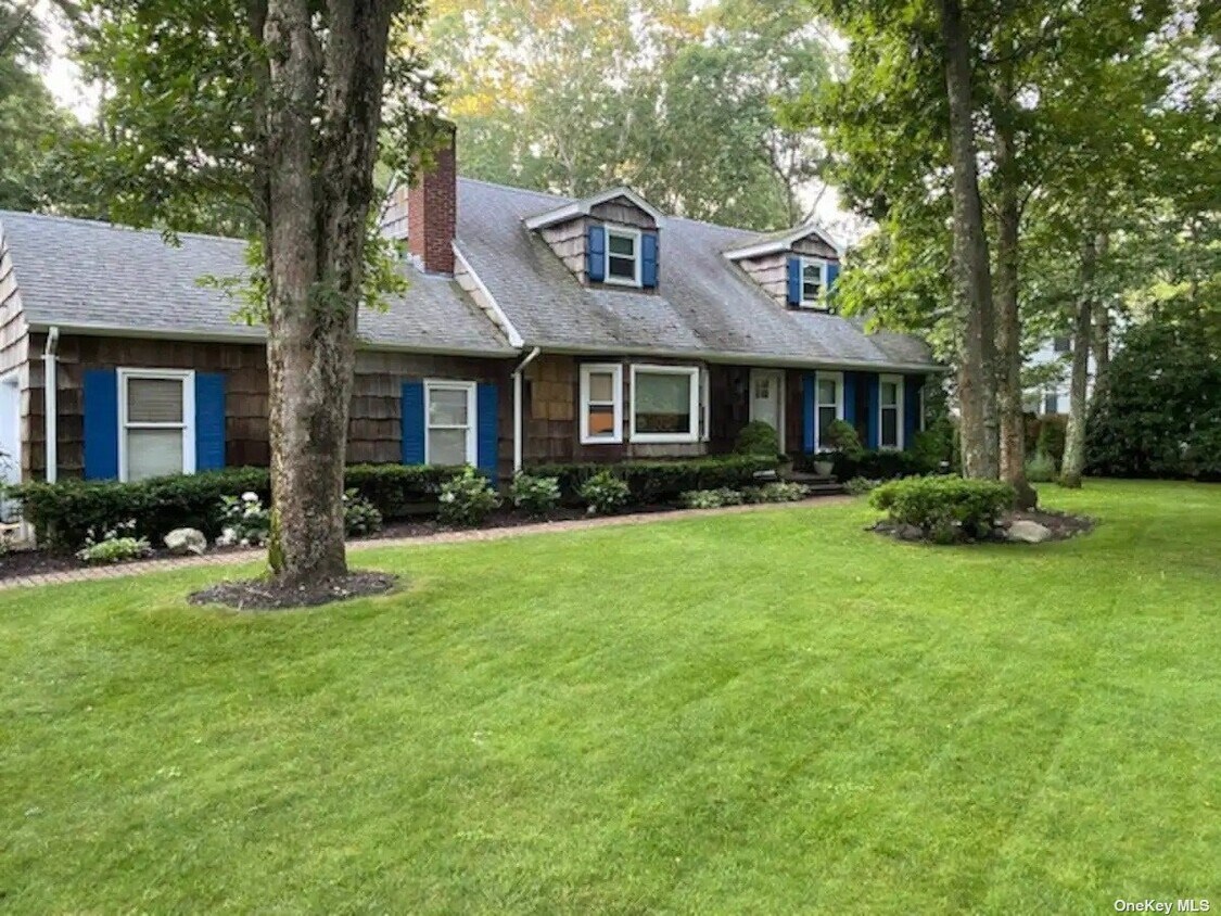 7 Washington Dr, East Quogue, NY 11942 House for Rent in East Quogue, NY