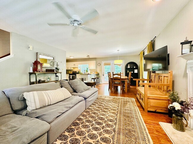 Foto del edificio - Charming Country Cottage Only 23 Mins from...