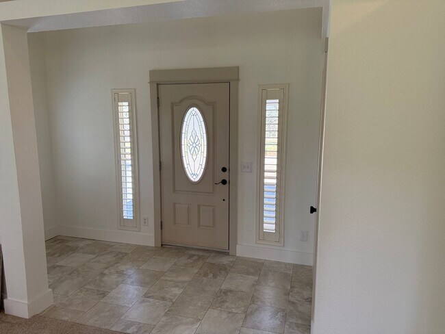 Foto del edificio - 12388 Bayshore St
