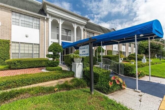 Foto del edificio - 2700 Bellefontaine St