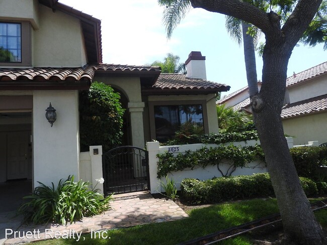 Building Photo - 4 br, 3 bath House - 4025 Caminito Terviso