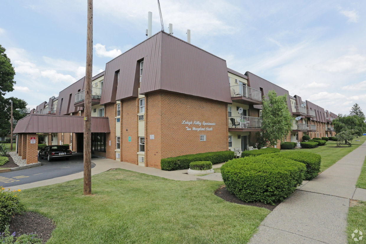 Primary Photo - Lehigh Valley