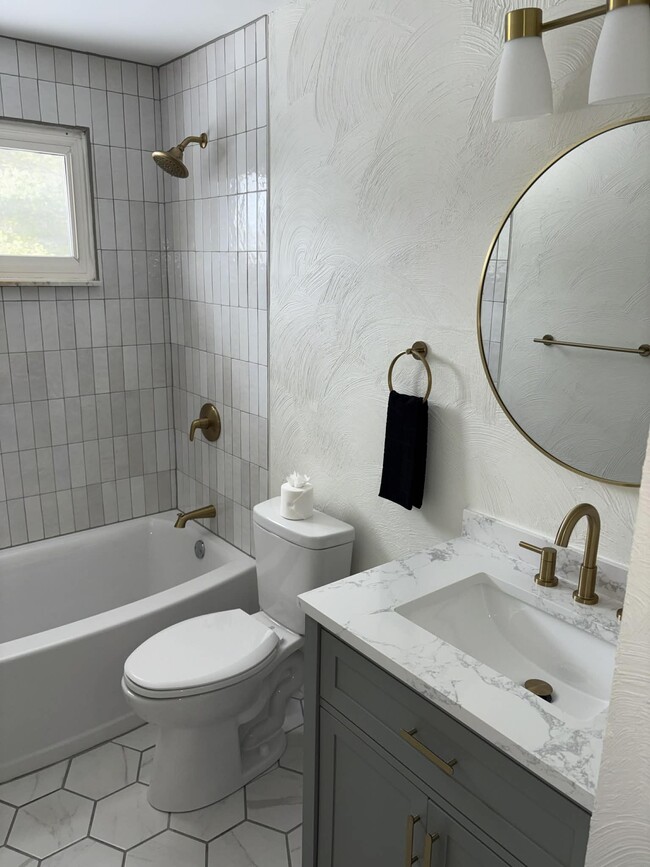 Building Photo - 1 Fitch Ln