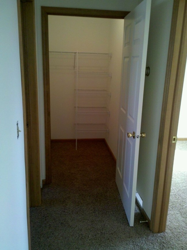 Foto del edificio - 2216 Curry Rd