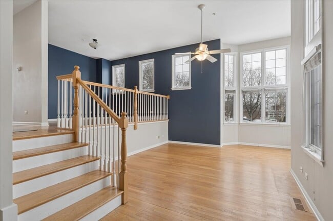 Building Photo - 12 Park Ave