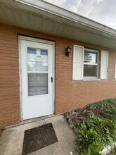 Building Photo - 1826 Newark Rd
