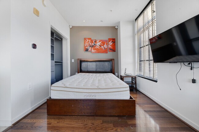 Foto del edificio - 437 New York Ave NW