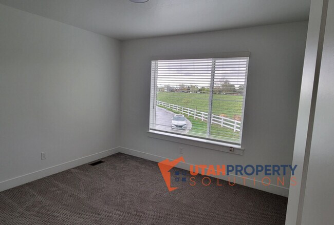 Foto del edificio - 1166 Haight Creek Loop