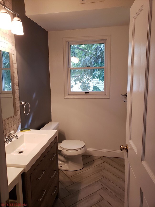 Foto del edificio - 48 Wilson Pl