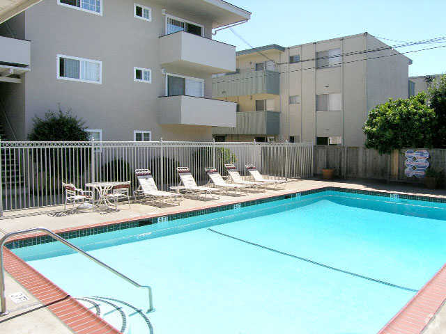 Bancroft Towers Apartments San Leandro Ca Apartments Com