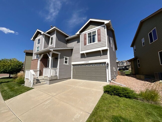 Foto del edificio - 4 Bedroom Home Available Near Voyager Pkwy...