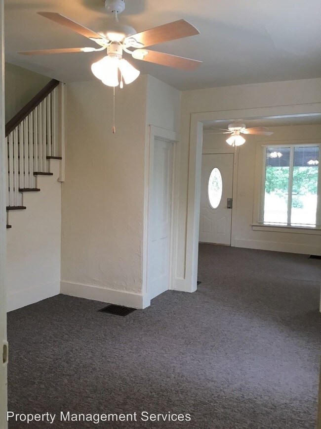 Foto del edificio - 3 br, 1 bath House - 618 S 8th St