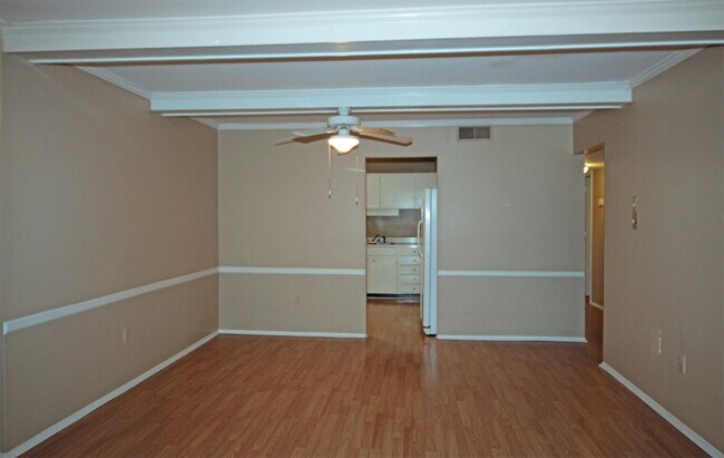 Foto del edificio - 925 Cleveland St