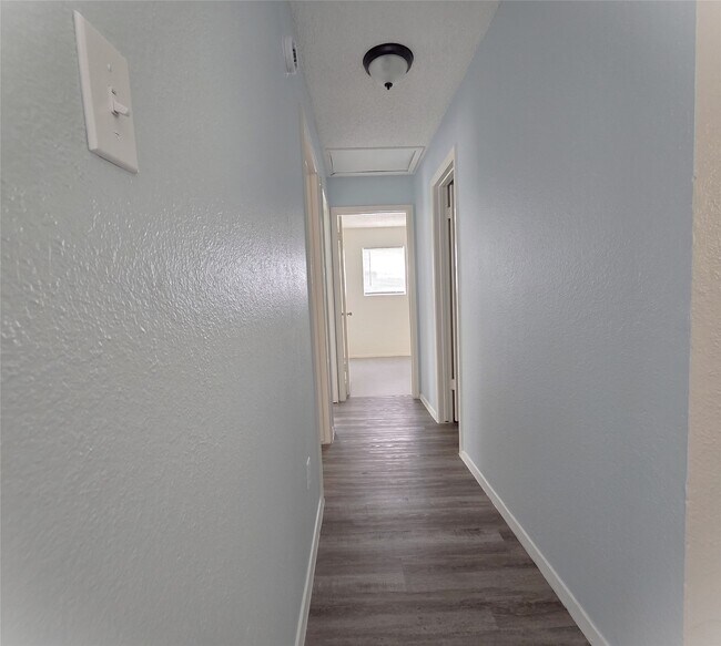Foto del edificio - 9914 Gloyna St