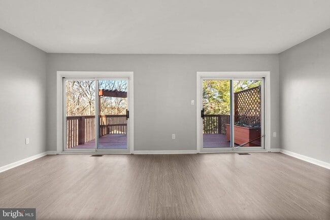 Building Photo - 19264 Wheatfield Terrace