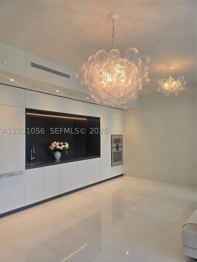 Foto del edificio - 300 Biscayne Blvd