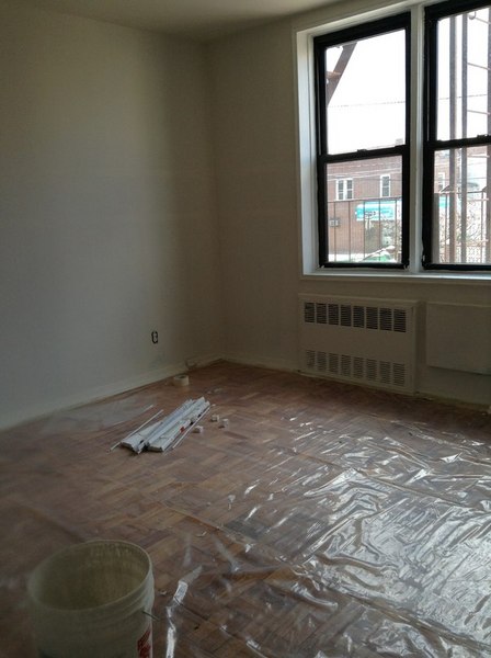 Building Photo - 2250 E 4th St