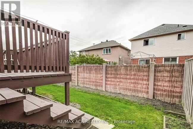 Building Photo - 161 Heale Ave