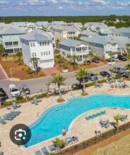 Building Photo - 11 E Crabbing Hole Ln