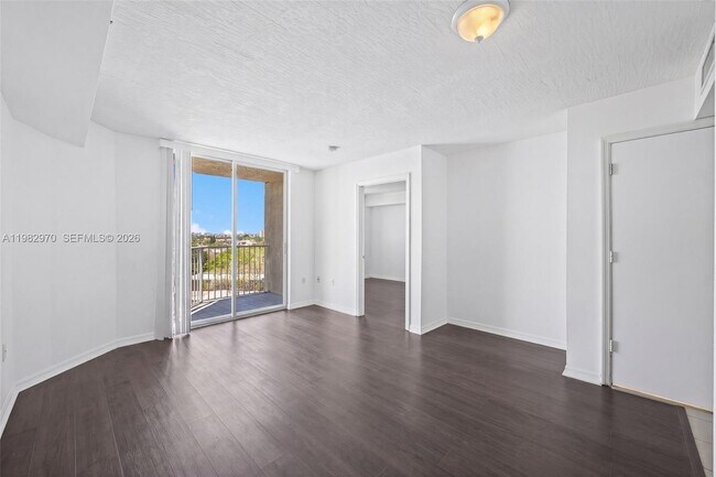 Foto del edificio - 102 SW 6th Ave