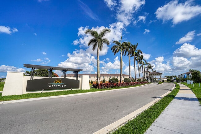 Foto del edificio - 12832 NW 22nd Pl
