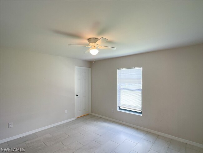 Building Photo - 3611 SW 8th Pl