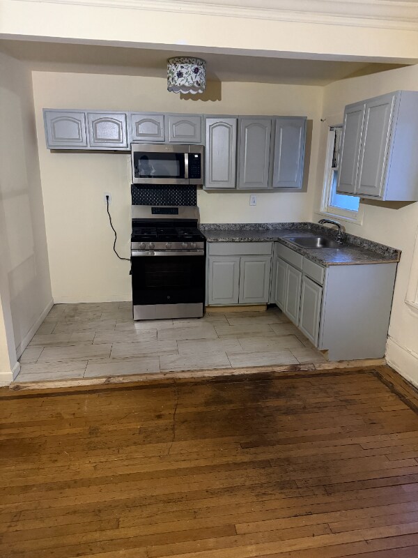 Foto del edificio - 72 N Munn Ave