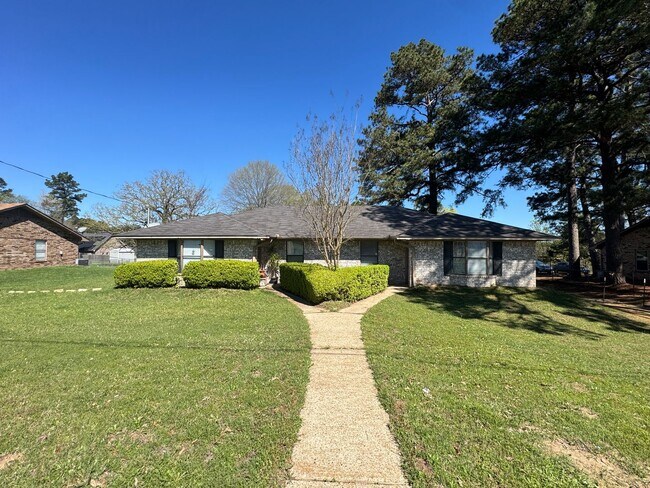 Building Photo - 3242 Stoneridge Dr