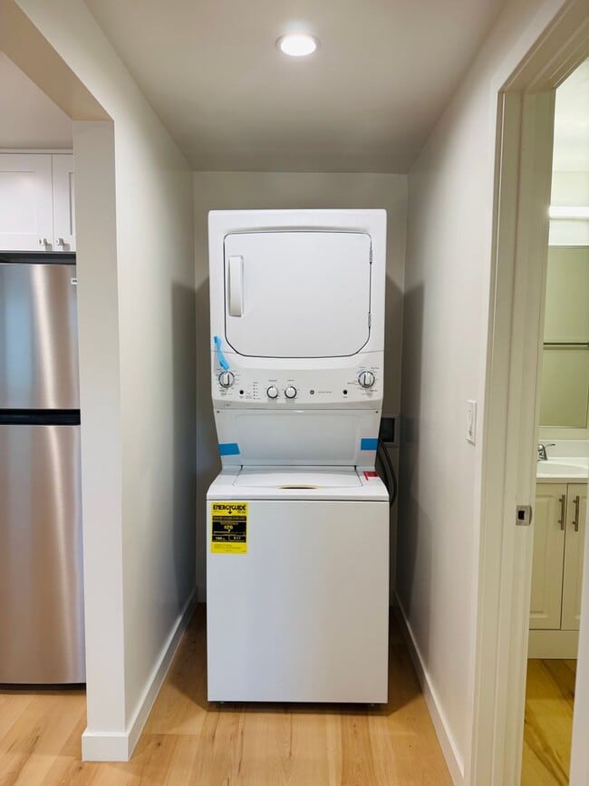 Foto del edificio - 2922 8th Ave